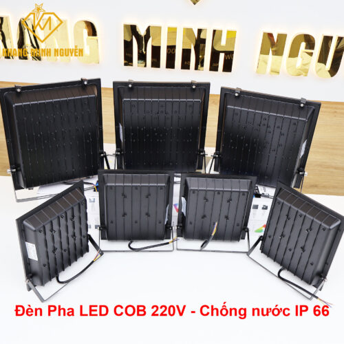 Đèn pha LED chống nước IP66 dùng chip COB 5054 siêu sáng